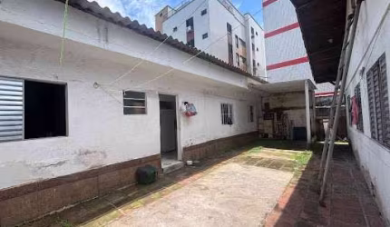 Casa com 3 dormitórios à venda, 200 m² por R$ 900.000,00 - Jardim Las Palmas - Guarujá/SP