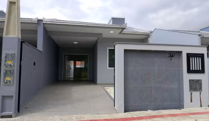 Casa para Venda em Barra Velha, Itajuba, 2 dormitórios, 1 suíte, 2 banheiros, 2 vagas