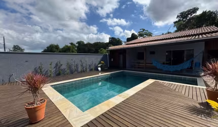 Casa para Venda em Balneário Piçarras, Itacolomi, 3 dormitórios, 1 suíte, 2 banheiros, 3 vagas