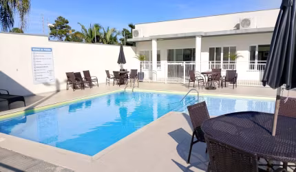 Apartamento para Venda em Balneário Piçarras, Itacolomi, 2 dormitórios, 1 banheiro, 1 vaga