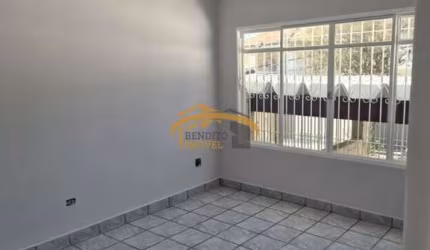 Casa térrea à venda em Osasco/SP, bairro Bela Vista, 2 dormitórios, 2 vagas de garagem