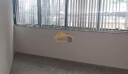 Sala comercial para locação, Vila Osasco, com lavabo, ar condicionado e 1 vaga de garagem.