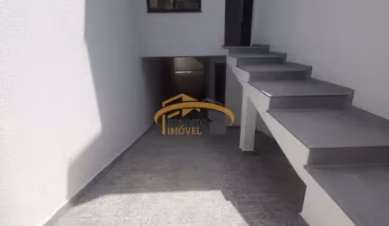 Sobrado novo para venda, Bela Vista, Osasco com 3 dormitórios, 1 suite e 5 vagas de garagem.