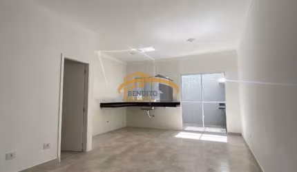 Sobrado para venda, condomínio fechado, Jaguaribe, Osasco, com 2 dormitórios, 1 vaga de garagem e área gourmet.