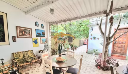 Casa Térrea com 3 suítes no Alto da Lapa