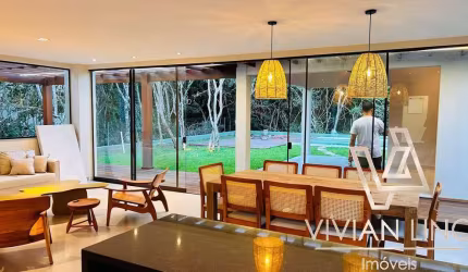 Arquitetura moderna com charme rústico e sofisticação em cada detalhe!