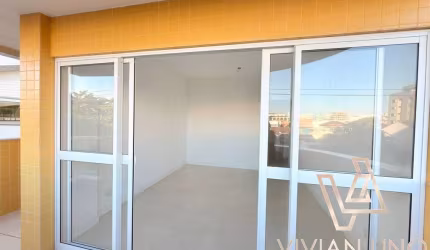 Apartamento novinho à venda na principal do Braga – conforto, praticidade!