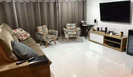 Sobrado 180m² construído
