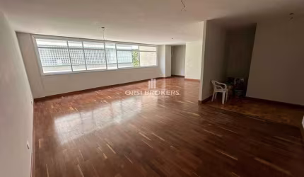 Lúcia - Apto 202 m²-  Vila Nova Conceição, São Paulo/SP