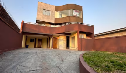 Sobrado Residencial e comercial