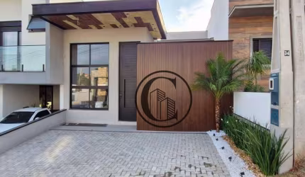 Casa com 3 dormitórios à venda, 117 m² por R$ 670.000,00 - Horto Florestal Villagio - Sorocaba/SP