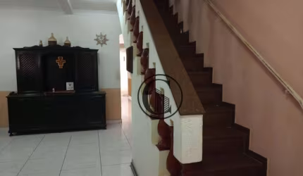Sobrado com 4 dormitórios à venda, 271 m² por R$ 900.000,00 - Jardim Faculdade - Sorocaba/SP