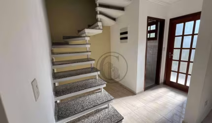 Oportunidade Incrível! Casa Moderna com Churrasqueira e 4 Vagas no Condomínio Green Day!