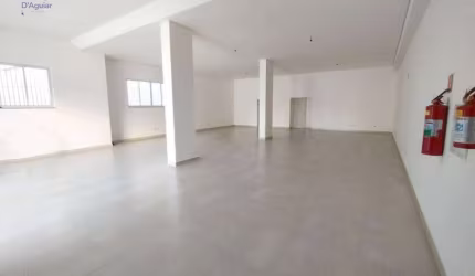 Salão comercial para locação em frente ao Metro Tucuruvi