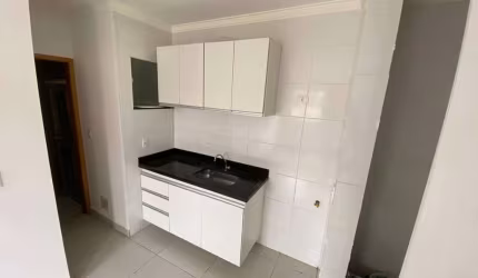 Apartamento para locação na Vila Mazzei.