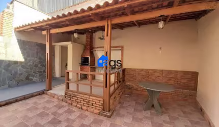 Casa com 3 quartos à venda na Maria Ferreira da Silva, 519, Fernão Dias, Belo Horizonte por R$ 1.400.000