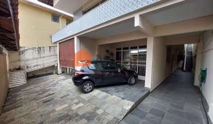 Casa em condomínio fechado com 5 quartos para alugar na Itamonte, 50, Colégio Batista, Belo Horizonte por R$ 4.500