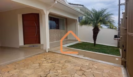 Casa com 3 dormitórios à venda, 190 m² por R$ 960.000,00 - Santa Rita I - Pouso Alegre/MG