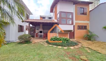 Casa com 5 dormitórios à venda, 357 m² por R$ 1.900.000,00 - Santa Filomena - Pouso Alegre/MG