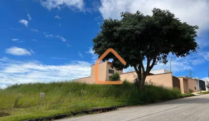 Terreno à venda, 828 m² por R$ 600.000 - Astúrias - Pouso Alegre/MG