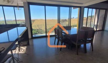 Casa com 3 dormitórios à venda, 296 m² por R$ 1.400.000,00 - Gran Royalle - Pouso Alegre/MG