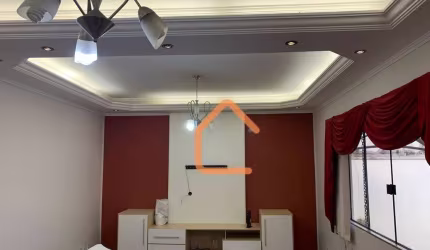 Casa com 3 dormitórios à venda, 220 m² por R$ 840.000,00 - São Carlos - Pouso Alegre/MG