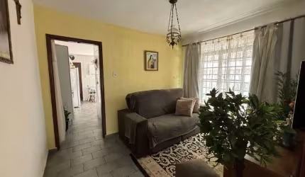 Casa com 2 dormitórios à venda, 75 m² por R$ 220.000 - São João - Pouso Alegre/MG