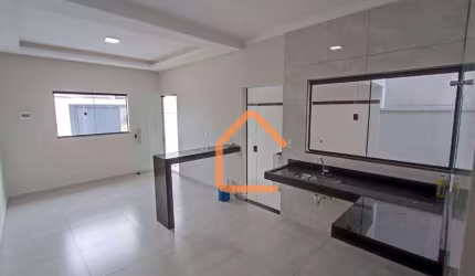 Casa com 2 dormitórios à venda, 64 m² por R$ 320.000 - Parque Real - Pouso Alegre/MG