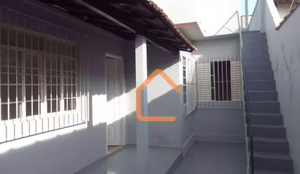 Casa com 3 dormitórios à venda, 108 m² por R$ 360.000 - Jardim Olímpico - Pouso Alegre/MG