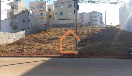 Terreno à venda, 325 m² por R$ 150.000 - Santa Branca - Pouso Alegre/MG