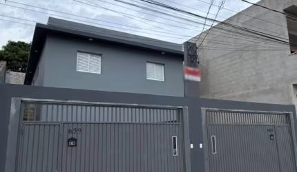 Casa para Venda em Santana de Parnaíba, Cidade São Pedro - Gleba A, 2 dormitórios, 1 suíte, 1 banheiro, 2 vagas