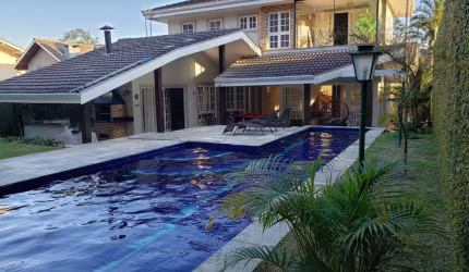 Sobrado em Condomínio para Venda em Jandira, Jardim do Golf I, 3 dormitórios, 1 suíte, 6 banheiros, 4 vagas
