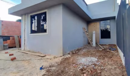 LINDO IMOVEL DE ESQUINA COM FINO ACABAMENTO