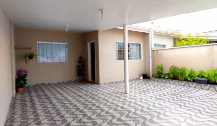 EXCELENTE CASA COM 03 QUARTOS, LOCALIZADA EM FAZENDA RIO GRANDE