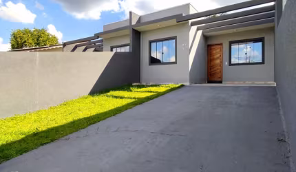 CASA COM SUÍTE E AMPLO ESPAÇO DE TERRENO EM ARAUCÁRIA