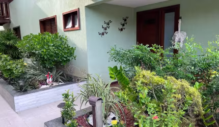 Lindo apartamento mobiliado em Praia do Forte - porteira fechada