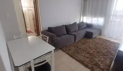 Apartamento de 2 Quartos Mobiliado, com Sacada e Vista para a Avenida do CPA, ao Lado da Polícia Fe