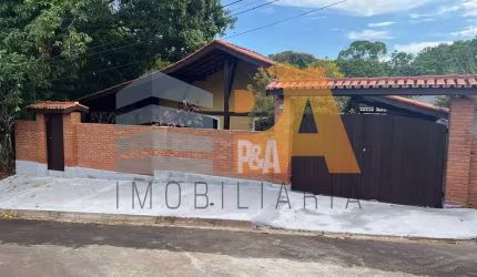 Casa com 2 quartos à venda no Loteamento São Pedro, Jaguariúna  por R$ 700.000