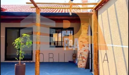 Casa com 4 quartos à venda no Jardim Sylvio Rinaldi I, Jaguariúna  por R$ 680.000