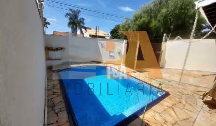 Casa com 3 quartos à venda no Nova Jaguariúna, Jaguariúna  por R$ 820.000
