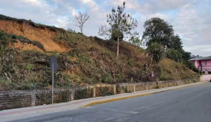 Terreno à venda na Rua Dom Pio de Freitas, Cruzeiro, Rio Negrinho por R$ 550.000