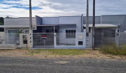 Casa com 2 quartos à venda na RUA FERROVIÁRIO HERCÍLIO CASTRO DE OLIVEIRA, 391, Vila Nova, Mafra por R$ 255.000