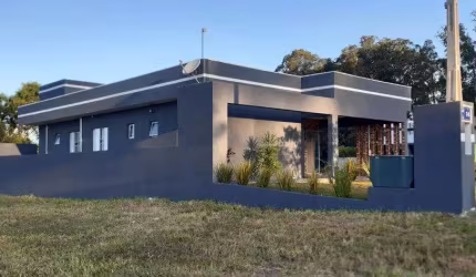 Casa em Condomínio para Venda em Águas de Santa Bárbara, Thermas de Santa Barbara, 3 dormitórios, 2 suítes, 4 banheiros, 3 vagas