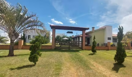 Casa em Condomínio para Venda em Águas de Santa Bárbara, Thermas de Santa Barbara, 4 dormitórios, 2 suítes, 4 banheiros, 2 vagas