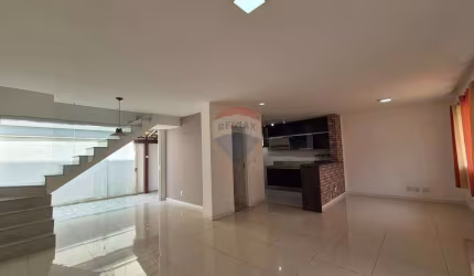 Casa Duplex com 03 quartos à venda em Rua Ituverava - Freguesia / Jacarepaguá