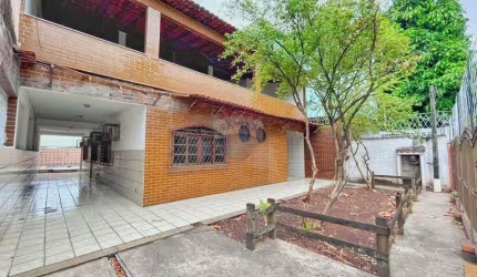 Casa à venda em Curicica  com 365m², 4 dormitórios!!