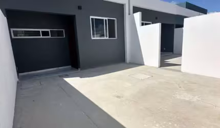 CASA NOVA A VENDA NO COLINAS DO SUL
