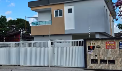 CASA AMPLA COM 2 QUARTOS NO JOSE AMERICO