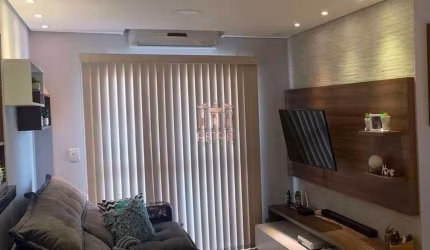 Apartamento com 3 dormitórios à venda, 75 m²