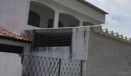 Excelente Casa Duplex, 04 Quartos, 03 Vagas no Ipsep, Aceito Imóvel ou Carro